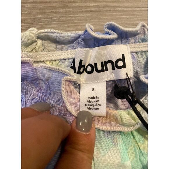 NWT, Abound Women's multicolor puff sleeve cropped spring top size small - Picture 4 of 7